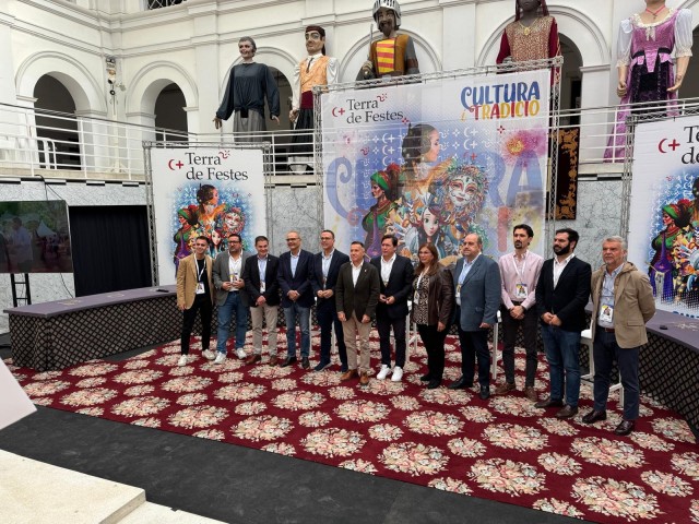 L'Associació de Sant Jordi participa en l'II Congrés Terra de Festes.