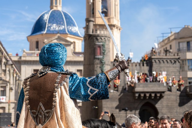 XVII Concurso de Diseño Festero – Premio Rafael Guarinos Blanes, en la modalidad de Embajador Moro