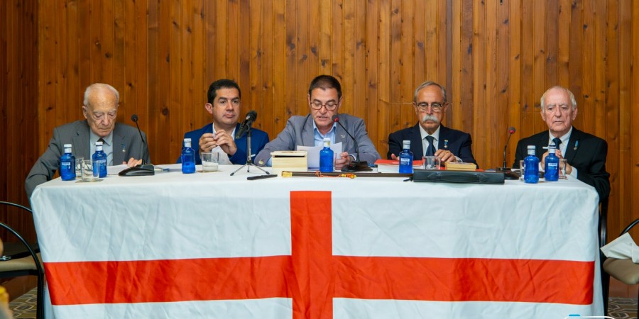 L’Associació de Sant Jordi rep la Medalla del 650é Aniversari del Centenar de la Ploma