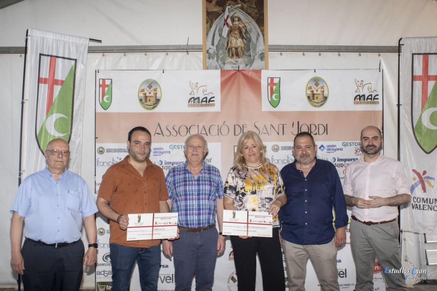 Entrega de premios a los ganadores del II Concurso de Escaparatismo